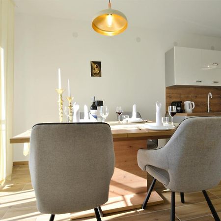 Apartman Lola Zadar Exterior foto