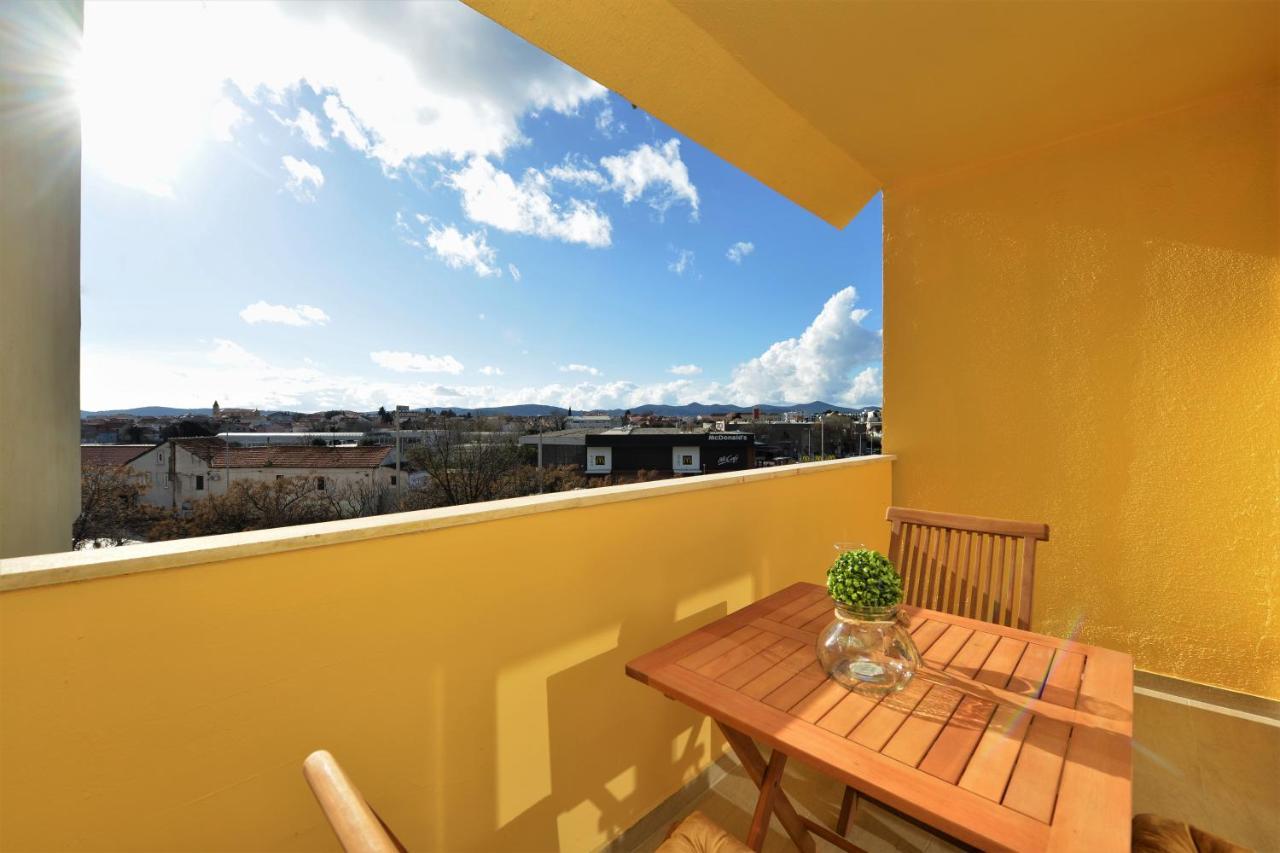 Apartman Lola Zadar Exterior foto